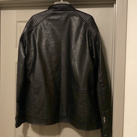 Motorcycle jacket - Picture 4 of 6
